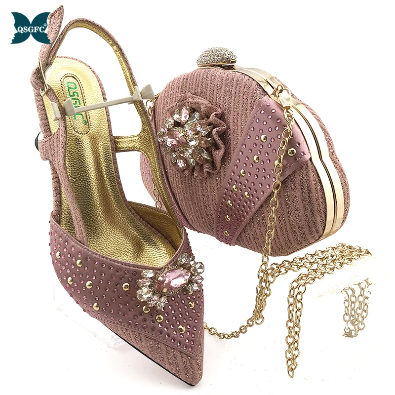 Итальянские женские босоножки с сумочкой в комплекте Комплект из обуви на