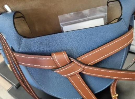 

Women's Saddle Bag 2021 Summer New Style Slant Bag Luxury Textured Bow Messenger Bag Fashion Shoulder Bag Designer Handbag