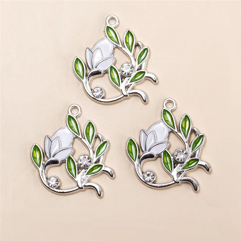

HEYUYAO 10Pcs/lot New Style White Flowers Green Leaves Charms Pendent Diy Bracelet Necklace for Jewelry Making Accessories
