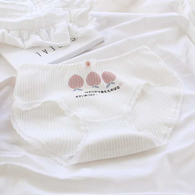 

5 Pcs Pack Women's Underwear Sweet Cotton Japanese Peach Fruit Lovely Flower Fresh Pink White Girl Middle Waist Briefs Fashion