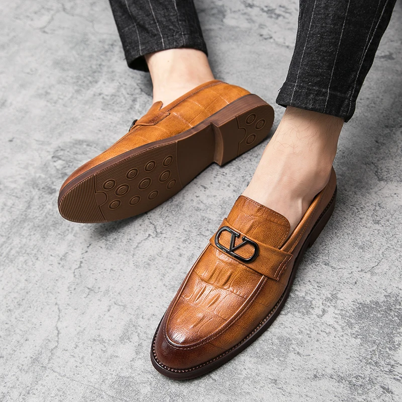 

Льняные дышащие однотонные слипоны для мужчин, обувь для вождения на весну и осень, новый стиль, дышащие мужские туфли в горошек, Британские ...