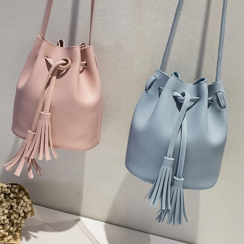 

Vintage Tassel Crossbody Bucket Bag Female Shoulder Handbags Drawstring Messenger Crossbody Bags