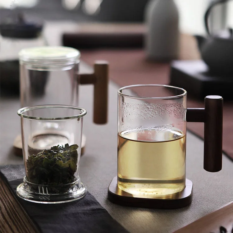 

Creative Japanese style tea cup tea water separation filter cup high borosilicate transparent glass water cup home office