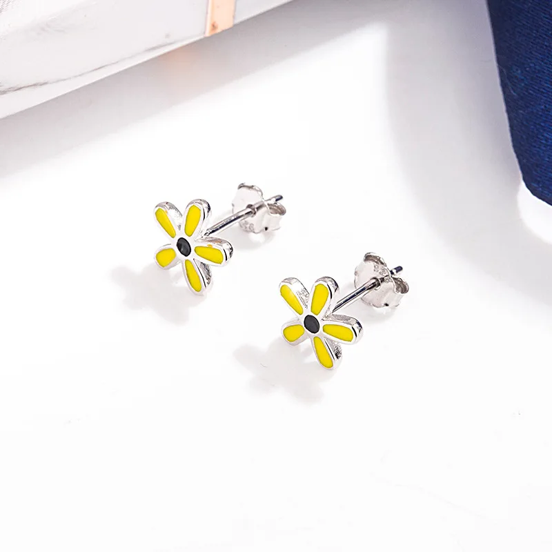 

925 Silver Korean Art Yellow Flower Epoxy Stud Earrings Sweet Five Petal Earrings Christmas Gifts for Women Wholesale