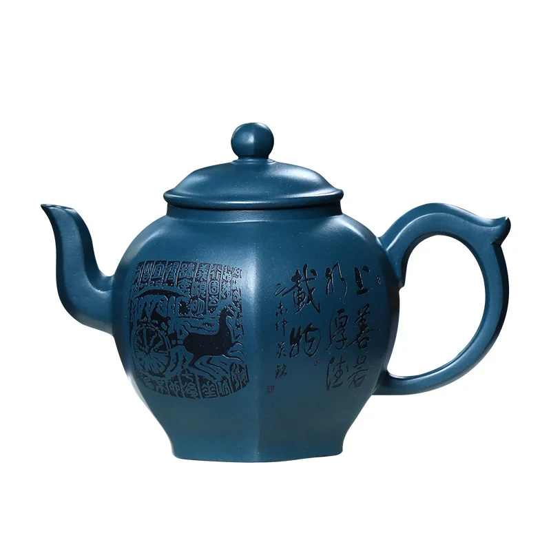 

Yixing famous purple clay teapot is completely handmade, and the teapot craftsman Jiang Jingming's household tea set