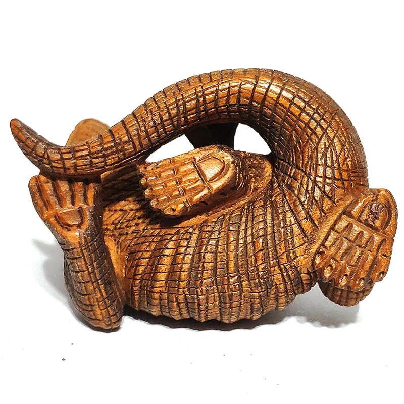 

Y7093 - 2" Hand Carved Boxwood Netsuke Figurine Carving - Lizard