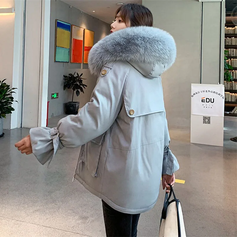 Короткая Парка женская зимняя стеганая куртка утепленная подкладка теплые