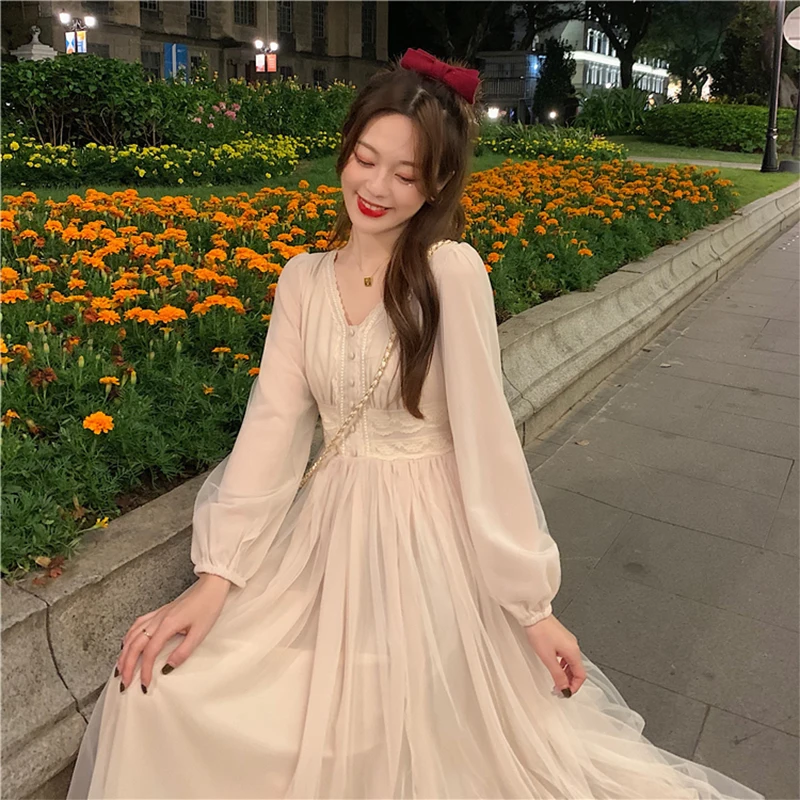 

2021 New Women's Chiffon Mesh Dress Spring and Autumn French Waist A Joker Over Knee Long Dress