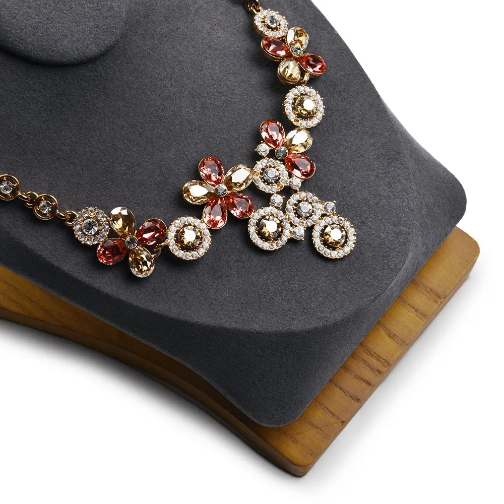 Oirlv Solid Wood New Product Horizontal Portrait Solid Wood Microfiber Model Neck Necklace Display Stand Jewelry Display Props