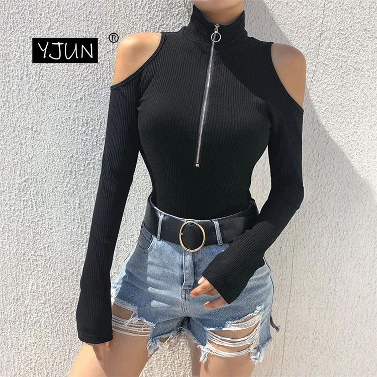 Женское боди с длинным рукавом черное облегающее высоким воротом без бретелек