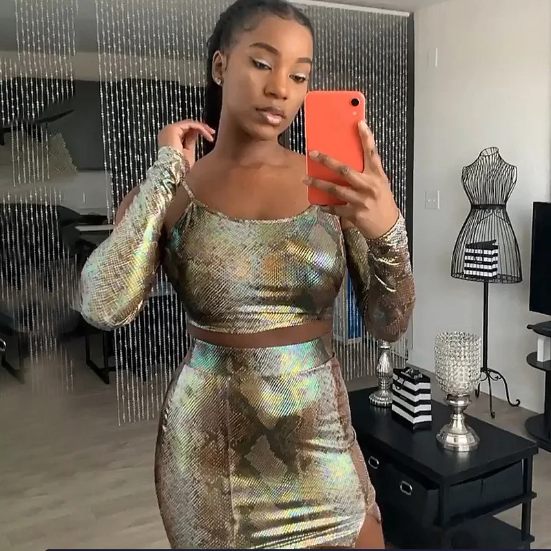 

Женский комплект из 2 предметов, летний сексуальный блестящий Асимметричный топ на бретельках с длинным рукавом, облегающая Короткая мини-ю...