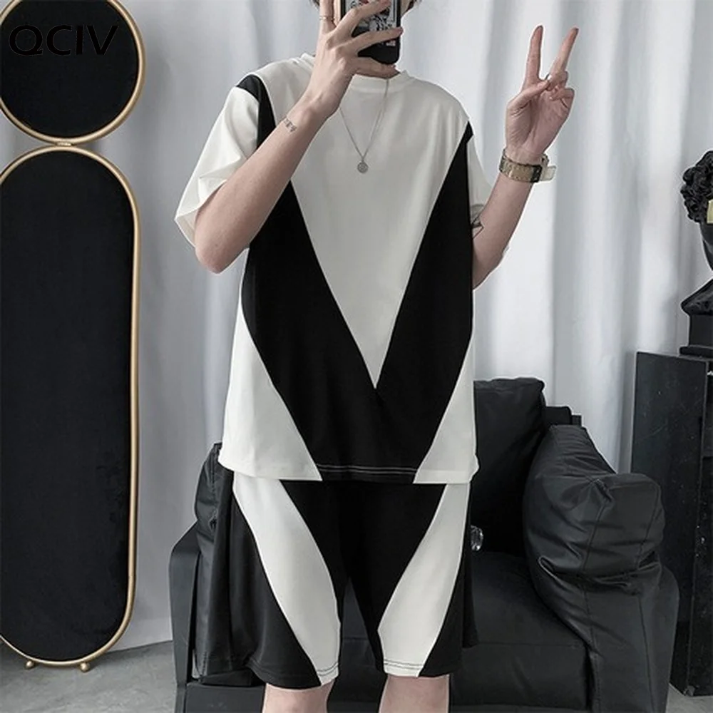 

Men Sets Summer Patchwork Tees Tops Shorts 2 Pics Beach Casual Holiday Korean Trendy Loose Cozy Breathable Hip-hop Retro