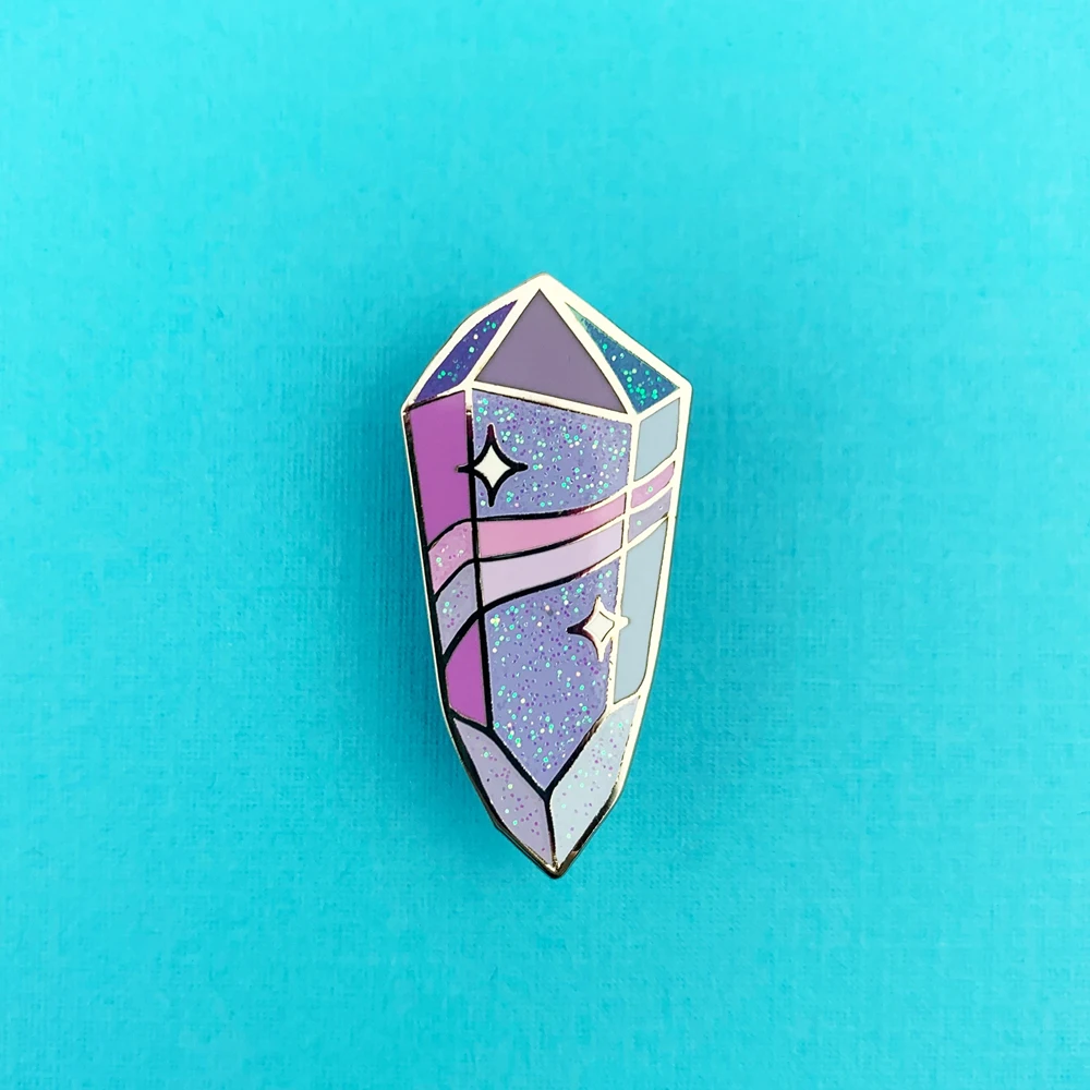 

Glisten Beautiful Purple Crystal Hard Enamel Pin Unique Crystals Brooch Badge Accessory Vogue Lapel Backpack Pins Jewelry Gift