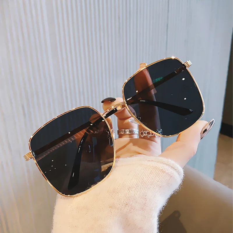

HERVI 2021 New Retro Men And Women large Square Sunglasses Luxury Brand Designer Fashion Sunglasses Man Woman Sexy Eyewear