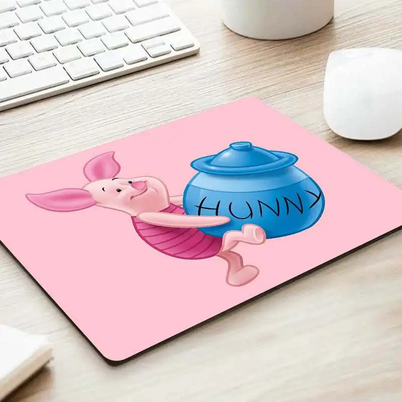 

Disney Pink Piglet Pig small Mouse pad PC Computer mat Rubber PC Computer Gaming mouse pad
