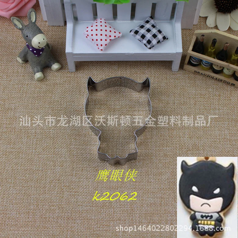 

A Set Of Disney Marvel Stainless Steel Cookie Mold Cookie Mold Baking Tools Avengers Sugar Cake Mold