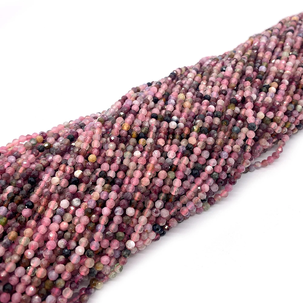 Маленькие бусины из натурального камня турмалины граненые для изготовления