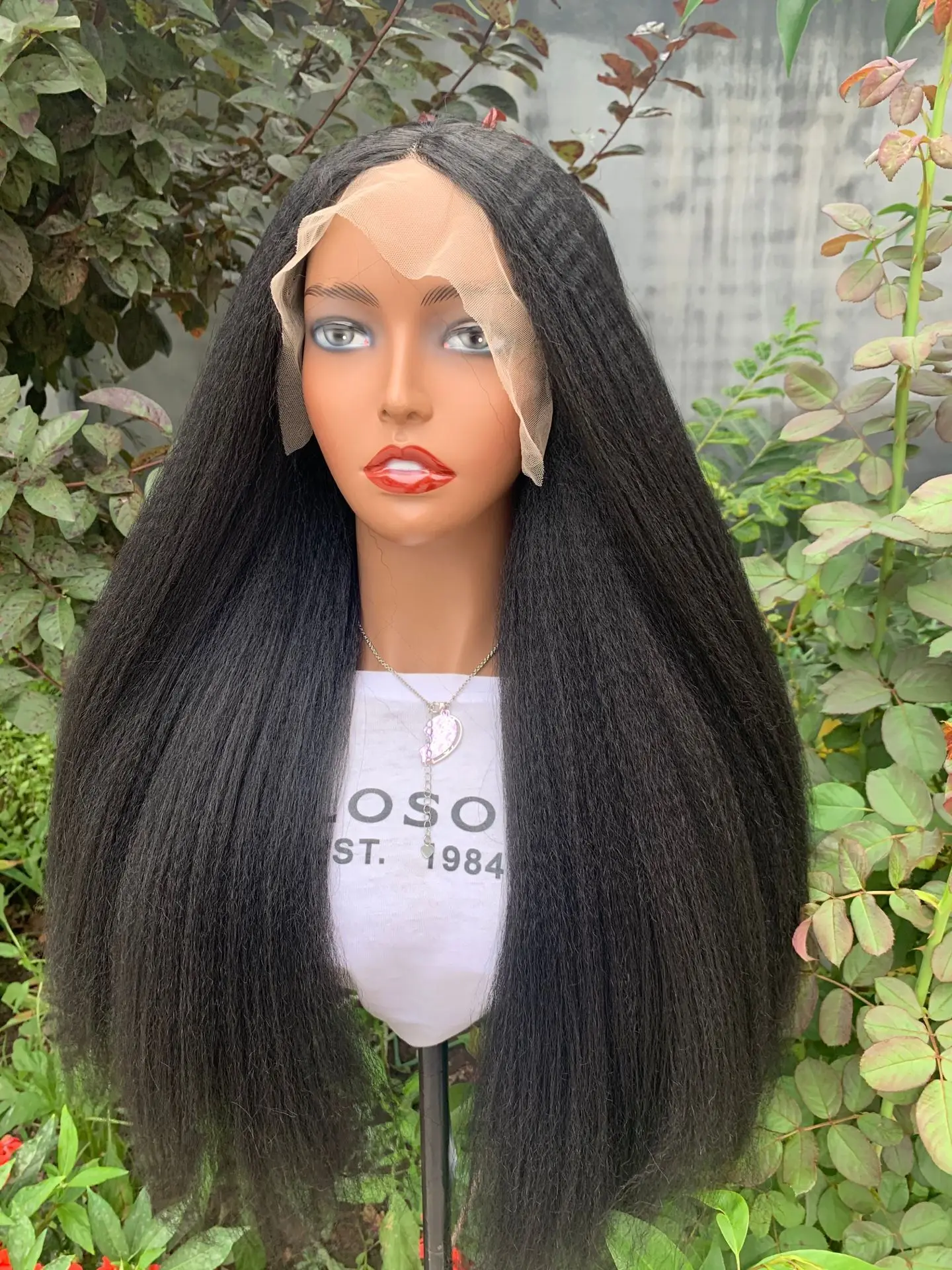 

Yaki Black180 % плотность 26 дюймов длинный кудрявый прямой синтетический кружевной передний парик для женщин с детскими волосами повседневные во...