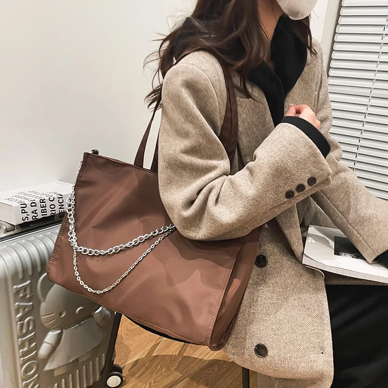 

New OL Style Big Nylon Bag Women Chain Bags Ladies Hand Bags Shoulder Bag For Women Simple Pure Color Handbags Tote Bag Design
