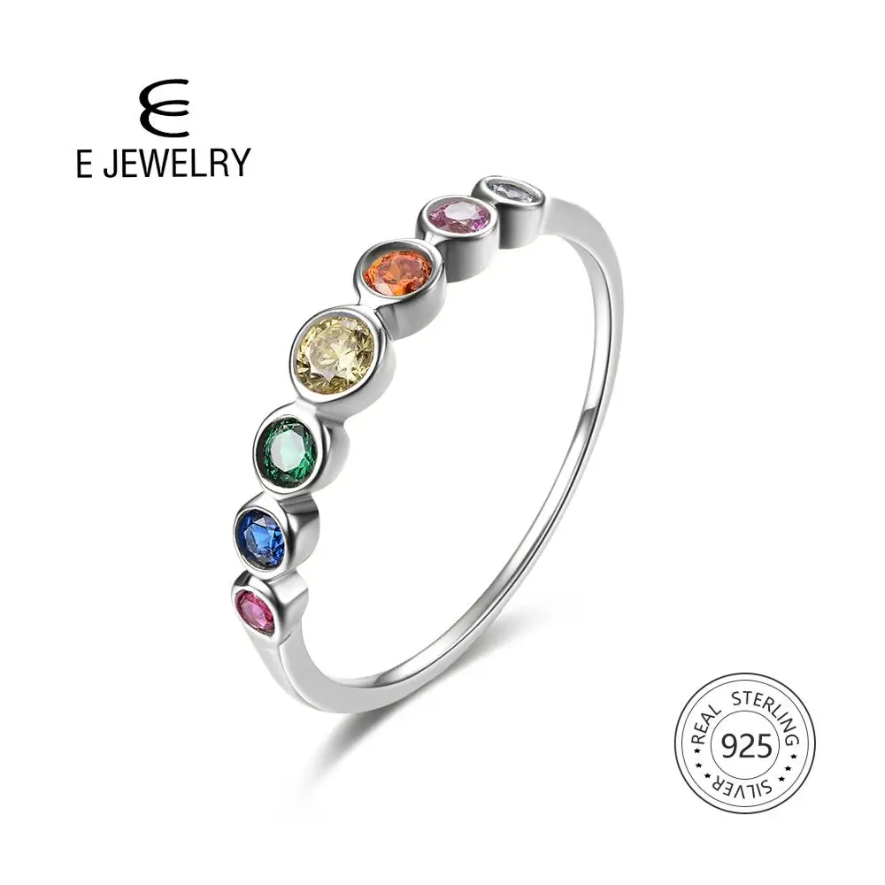 

Женское кольцо из серебра 925 пробы, с разноцветным фианитом