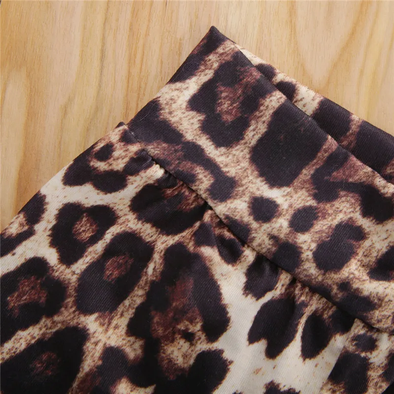 

3PCS Newborn Baby Girl Clothes Sets Autumn 0-18M Long Sleeve Romper + Leopard Pants + Headband Outfits