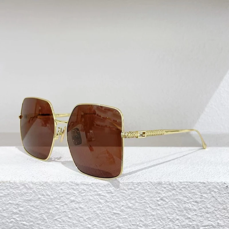 

Женские Модные солнцезащитные очки 0439eyewear