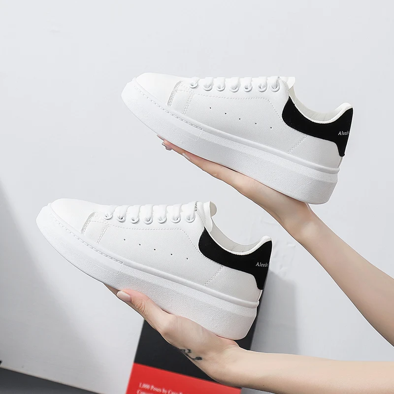 2021 Hot Sale Women Tennis Shoes White Chunky Increasing 3cm women Sneakers Gym Female Sport Walking Trainers Tenis Feminino