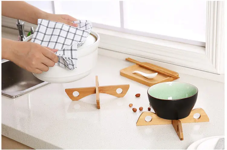 

Bamboo Foldable Non-slip Heat Resistant Pad Trivet Pan Pot Holder Mat Kitchen