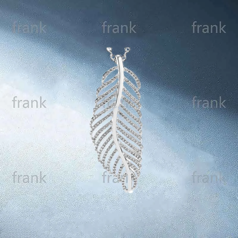 

2021, 925 , , 390397CZ