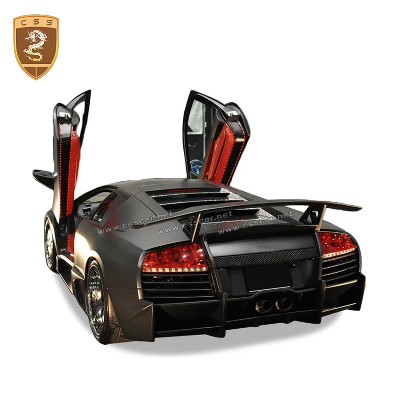 Комплект для корпуса из углеродного волокна Lamborghini LP640 комплект