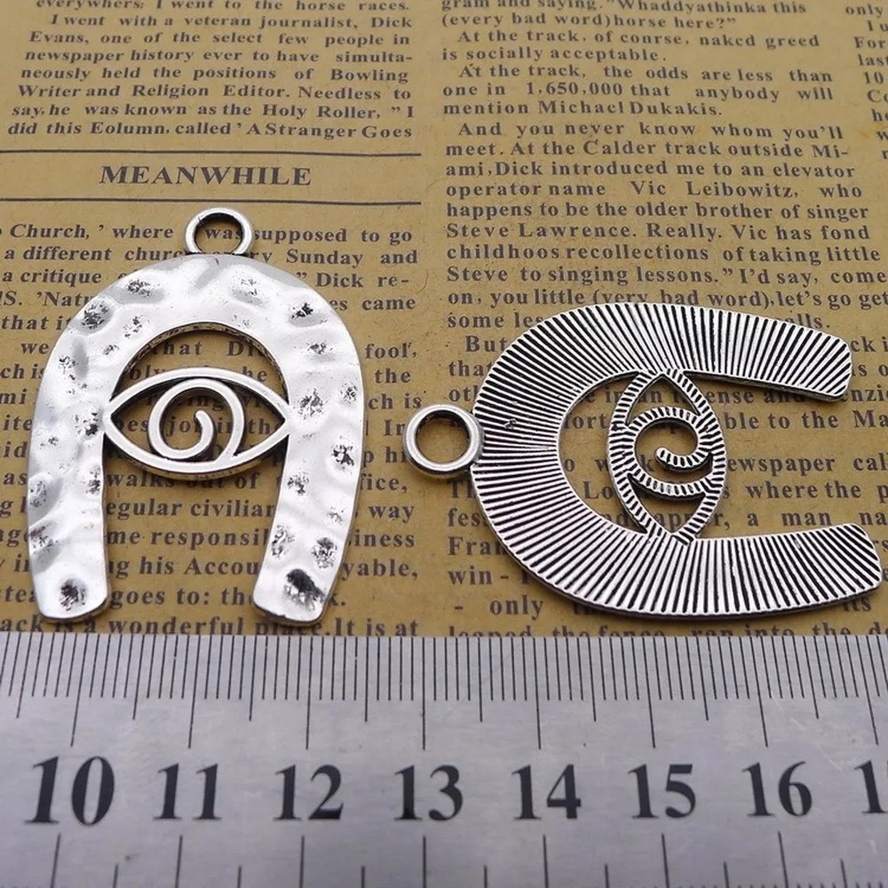 

40pcs Horseshoe Charms 33mm x 46mm DIY Jewelry Making Pendant Antique Silver Color