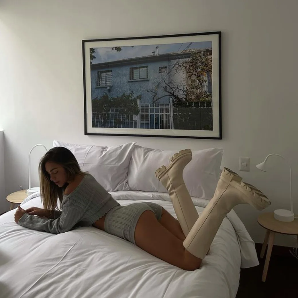 

2021 Spring Autumn Ribbed Knitted Homewear Set Women New Off Shoulder Shirt Pullover and Shorts Pajama Suit Lady Solid 2 Pcs Set