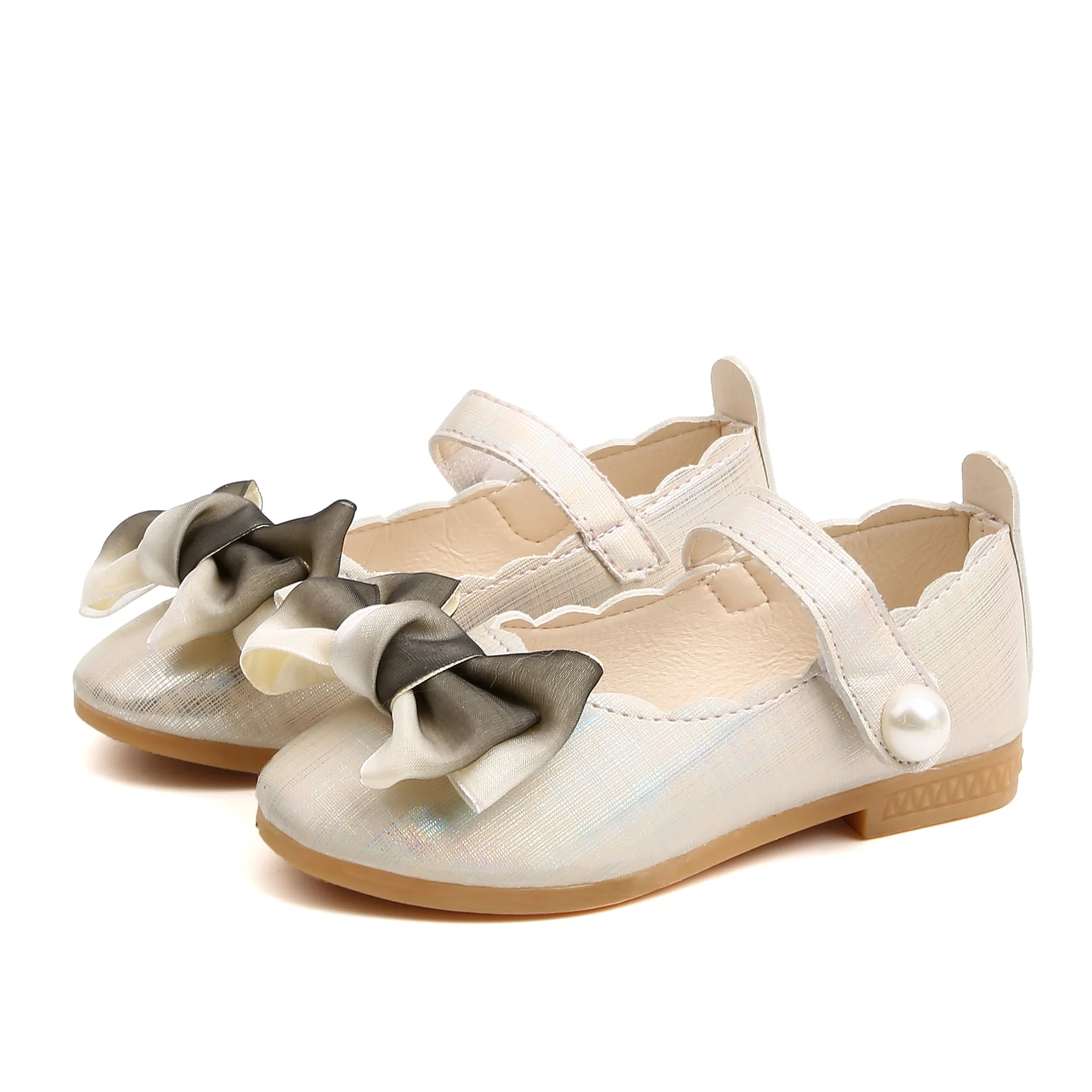 Удобная детская кожаная обувь для девочек модная принцессы на плоской подошве