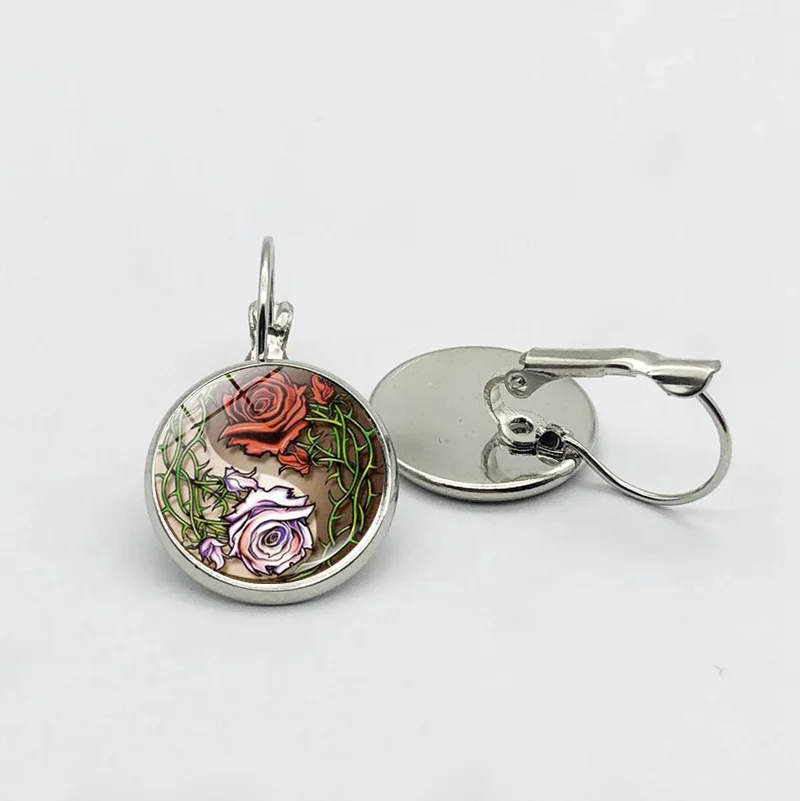 

Yin Yang Rose Flower Fashion Hot Crystal Earrings Popular Classic Personality Earrings