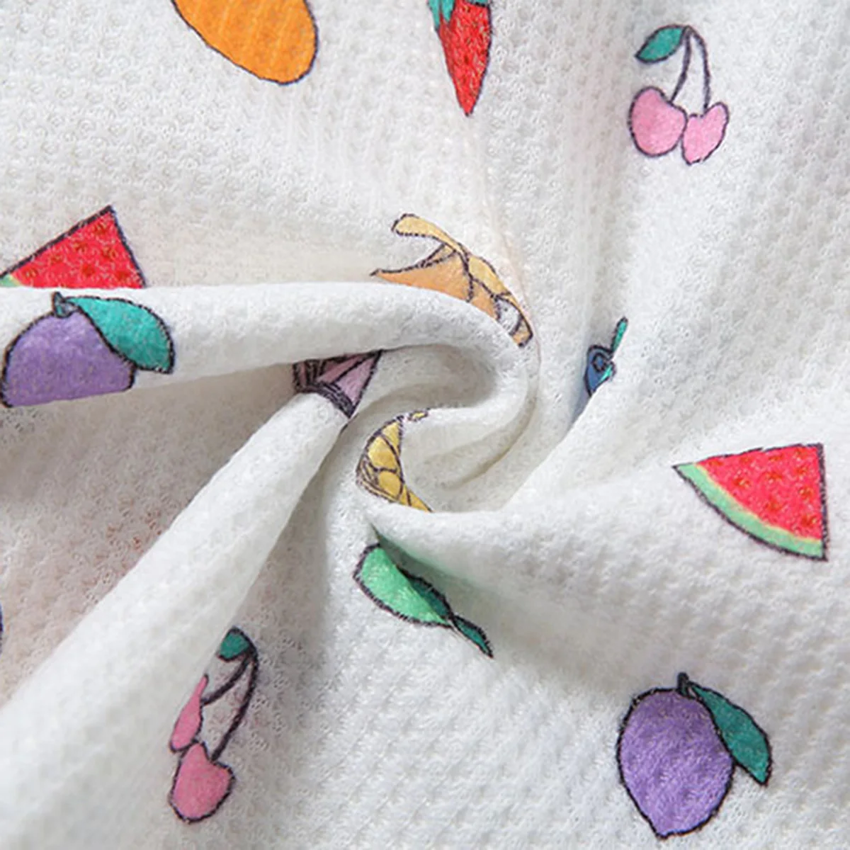 

Women 2Pcs Set Fashion Fruit Printed Pajama Set Casual Sleevelss Tank Crop Top and Shorts Night Wear Homewear Outfits 2020 New