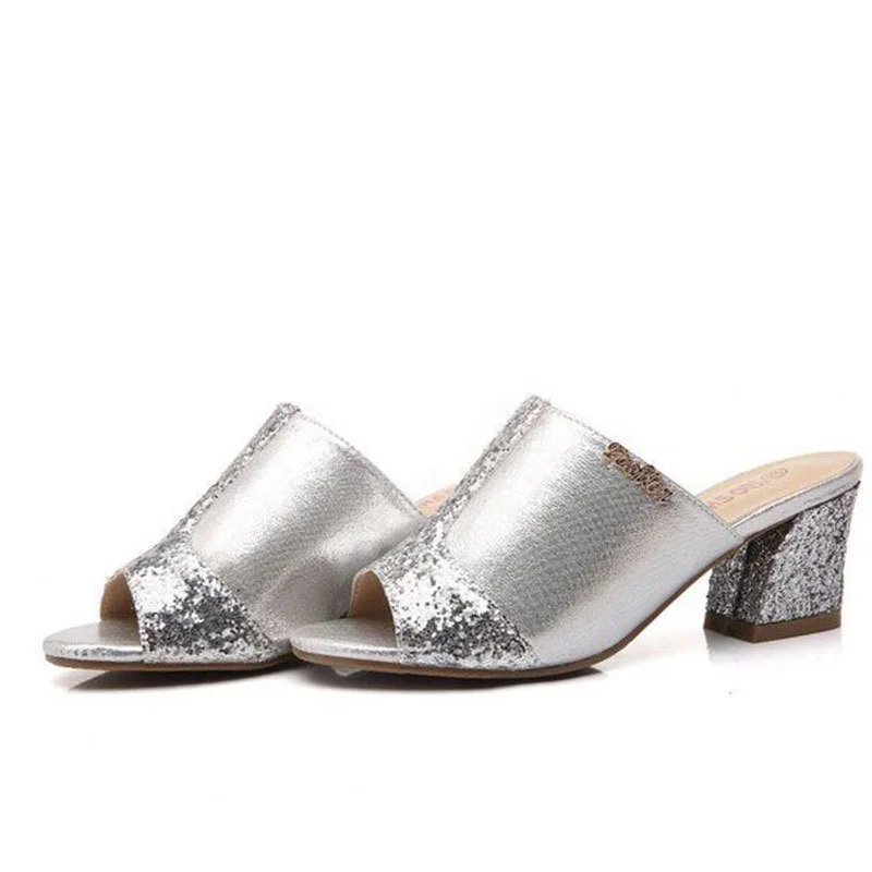 

Women's slope heel middle heel women's summer new fashion women's mother women's thick heel soft leather slippers