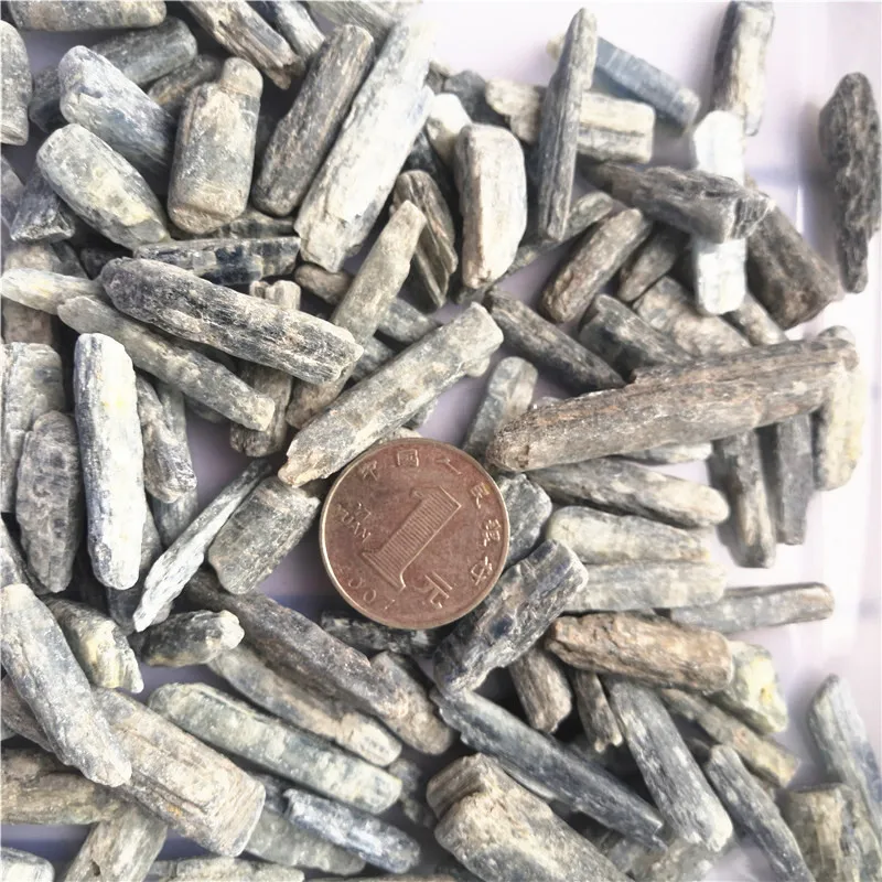 

Natural kyanite Crystal Macadam long strip Original Gemstone pendulum fish tank pot decoration landscap Fish Tank Garden healing