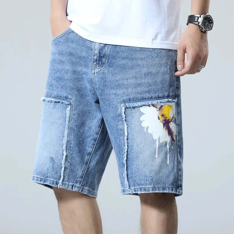 

Джинсовые шорты мужские, до колена, рваные, светло-голубые
