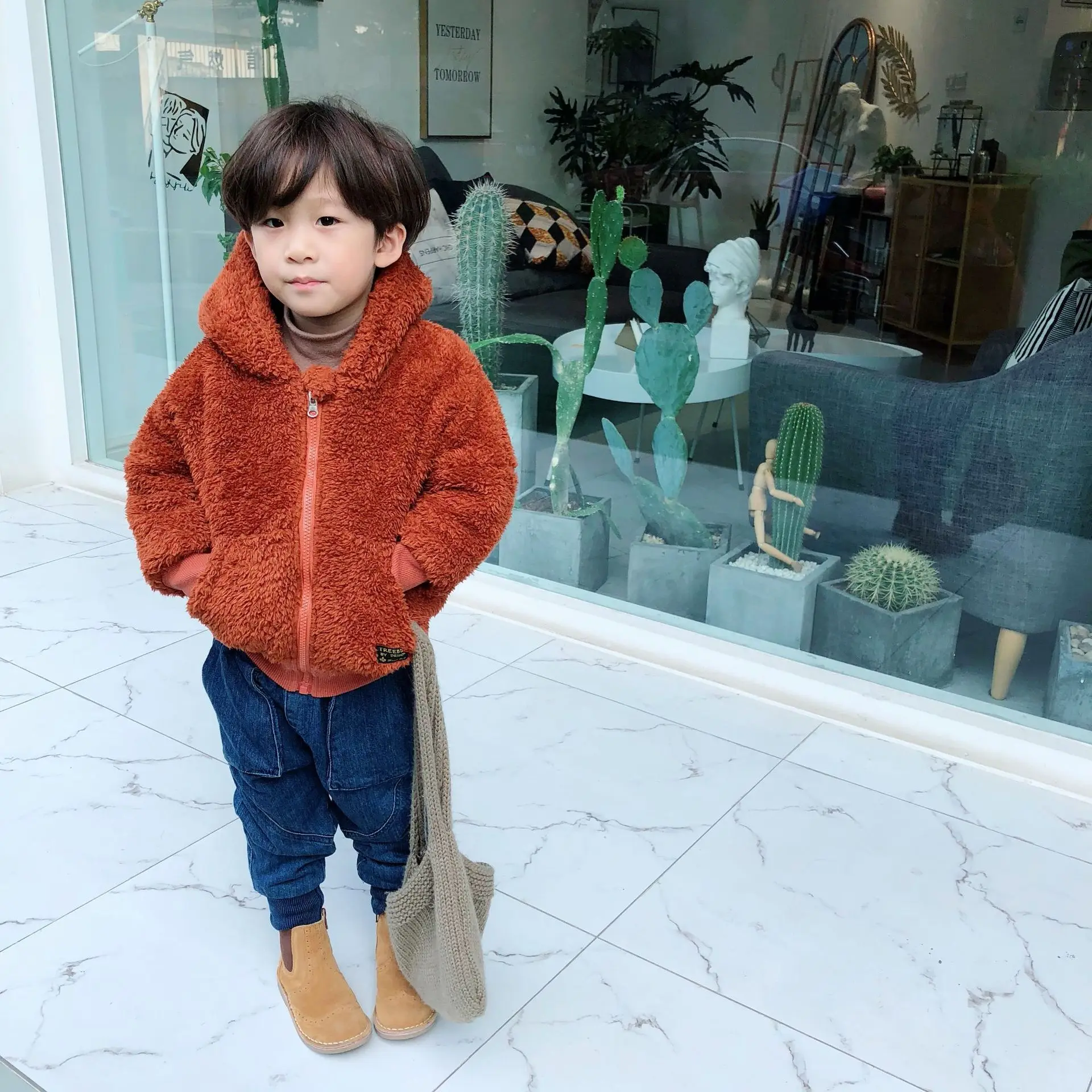 Новая зимняя куртка для мальчиков и девочек двухцветная Детская с надписями