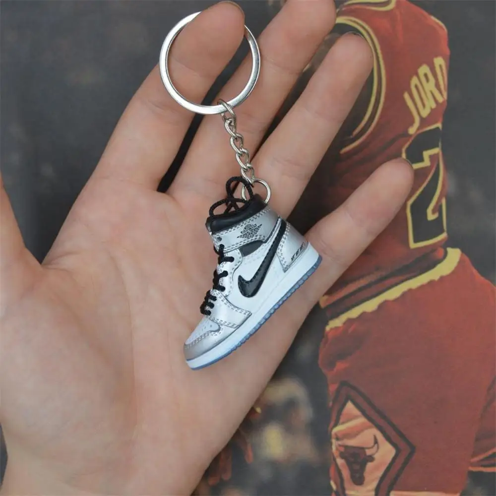one shoe keychain Дропшиппинг aj1 offwhite Chicago Unc брелок в виде кроссовка Air Jordan 1 3D мини-кроссовки, закрытая спортивная обувь брелок в виде кроссовка s - Цвет: one shoe keychain