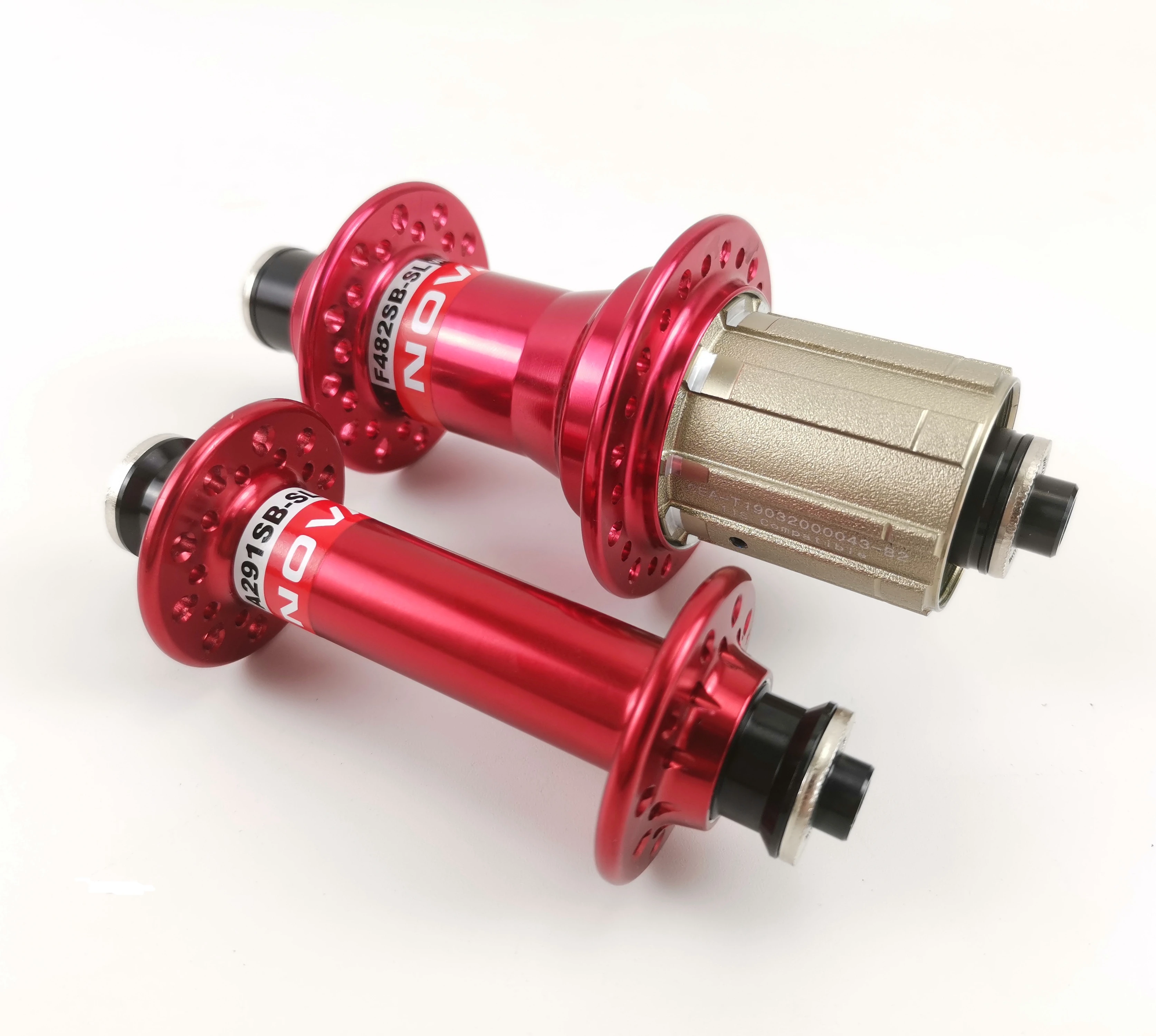 Передние 100 мм задние 130 черные/красные Shiman/campy 9/10/11s 20/24H|novatec a291sb|hub frontlight hub |