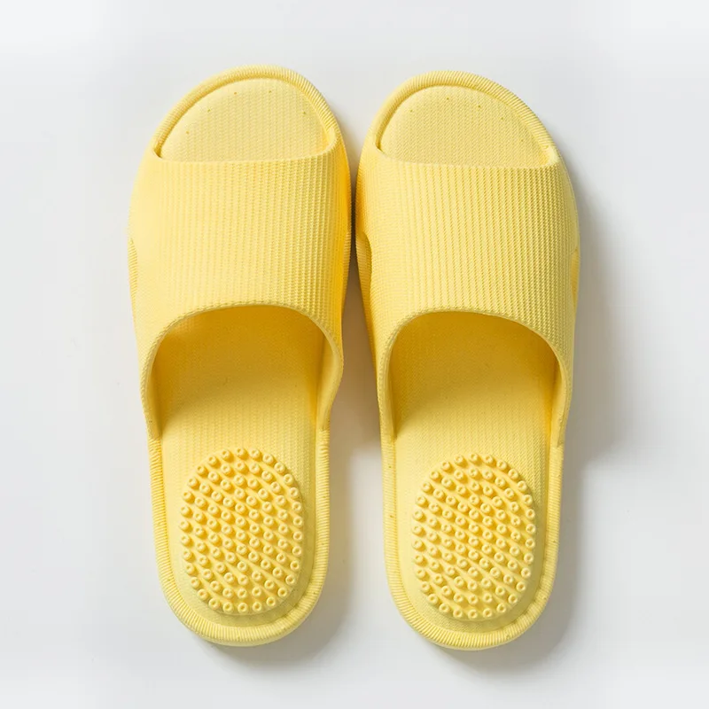 Летние домашние шлепанцы Домашняя Массажная обувь на плоской толстой подошве