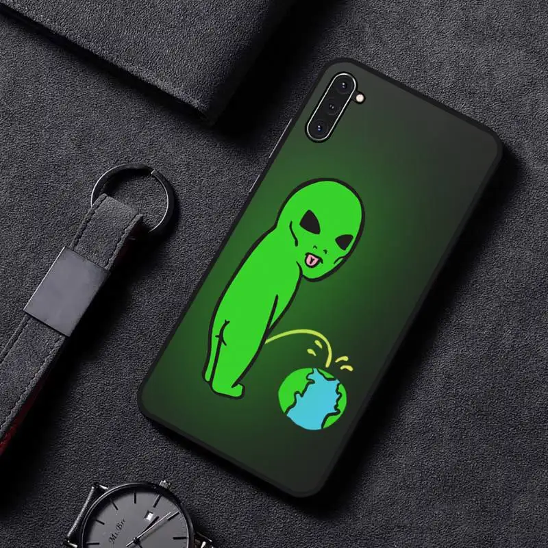 

Alien space Phone Case For Samsung A32 A51 A52 A71 A50 A12 A21S S10 S20 S21 Plus Fe Ultra