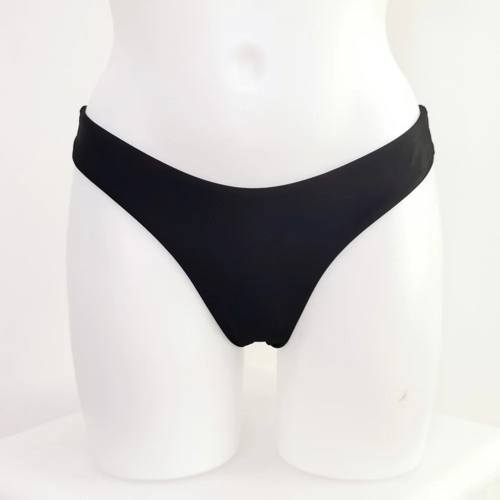 

2020 European and American new hot selling Brazilian pants ladies briefs sexy solid color swimming trunks