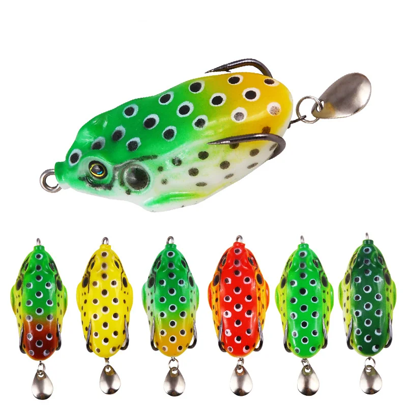 

1PCS 8cm/13g Top Water Ray Frog Shape Toad soft frog skin thunder frog modified thunder frog double hook sequins thunder frog