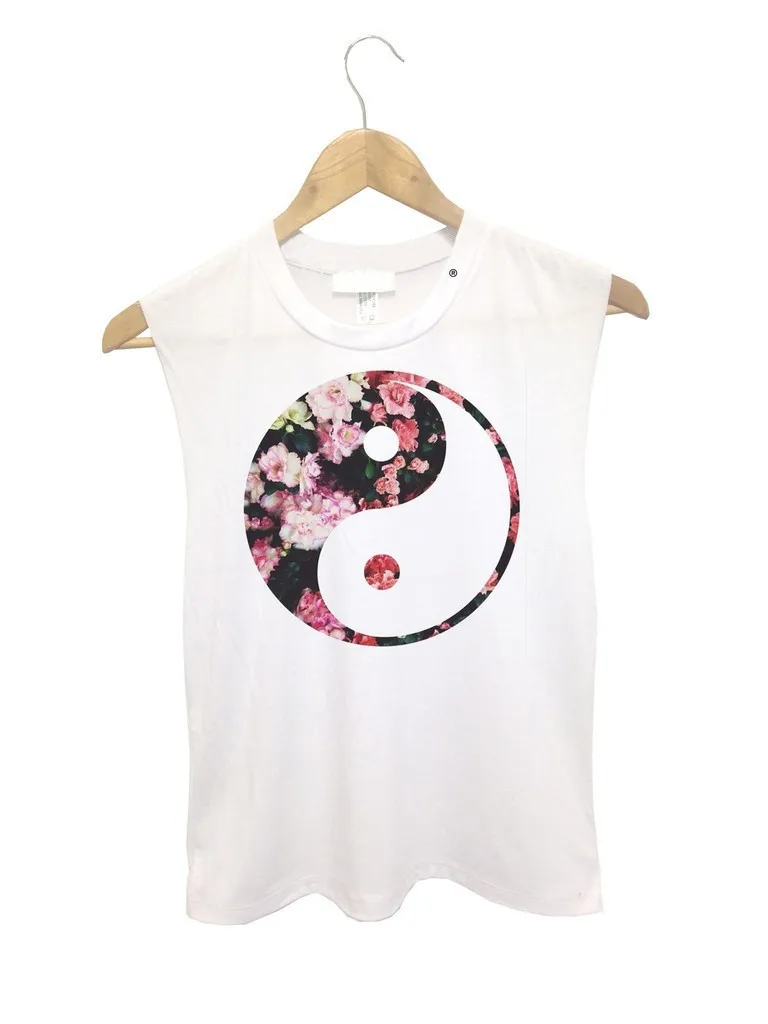 

Fashion Personality 3D Lovely Loose Yin Yang Fish Women T-Shirts Tops Sleeveless Casual Waistcoats Top New