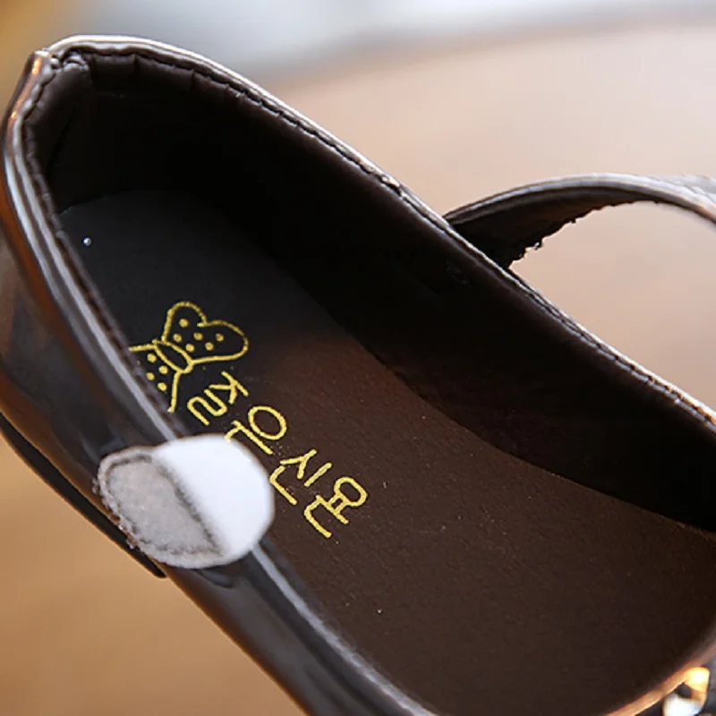 Обувь для девочек 2020 модная весенне Осенняя обувь малышей Детские блестящие