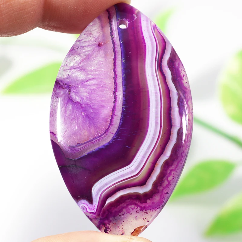 

Fubaoying Natural Druzy Geode Agates Necklace Stone Purple Crystal Cave Lace Pendant Charms For Jewelry Making Gift