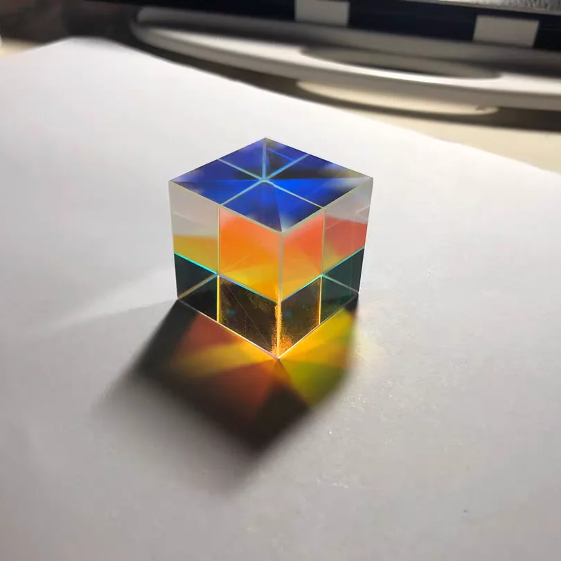 

20Mm Tetrahedral Cubic Optical Cube Photography with Tetrahedral Prism Home Decoration Prism Glass