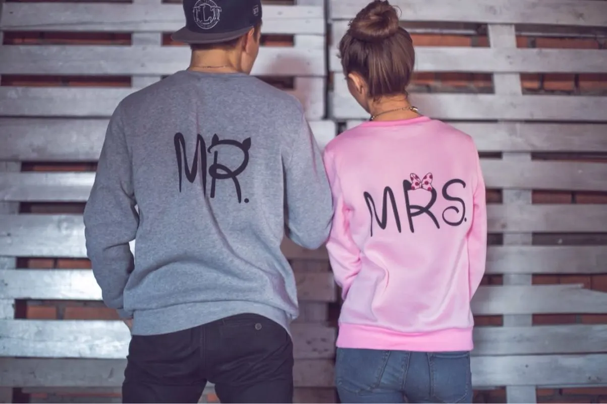 Letter MRS Mr Hoodies Sweatshirts 2022 Women Casual Kawaii Harajuku New Sweat Punk For Girls Clothing European Tops Korean